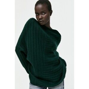 Green Zara Wool Chunky Knit Ribbed V-Neck-Back Sweater (NWT)